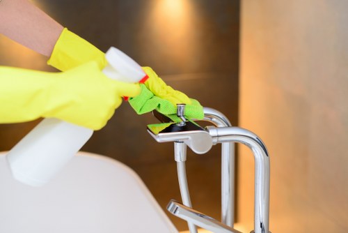 Commercial cleaning team in Rossmoyne